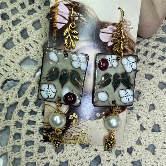 Gold and White enameled flower & Bird Motif & glass Earrings